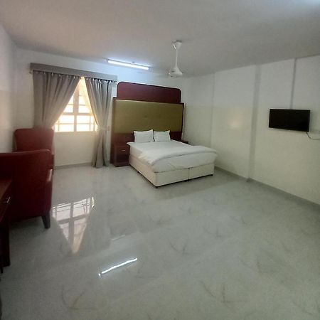 Discovery Duqm Apartment Bagian luar foto